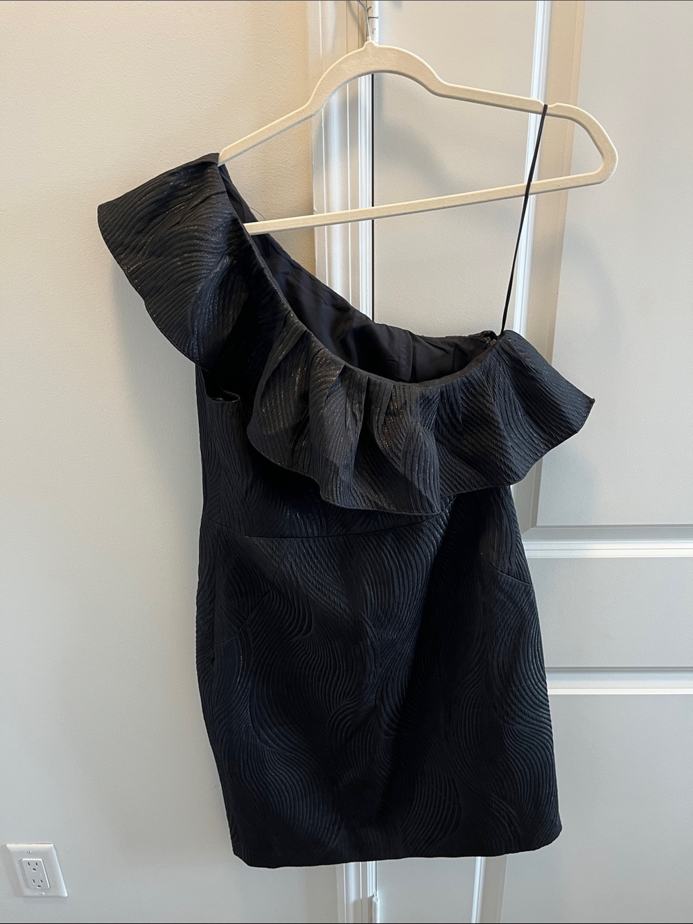One-Shoulder Black Ruffle Cocktail Dress - Picture 4 of 4